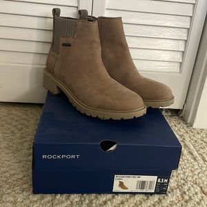 Rockport waterproof tan booties size 8.5M